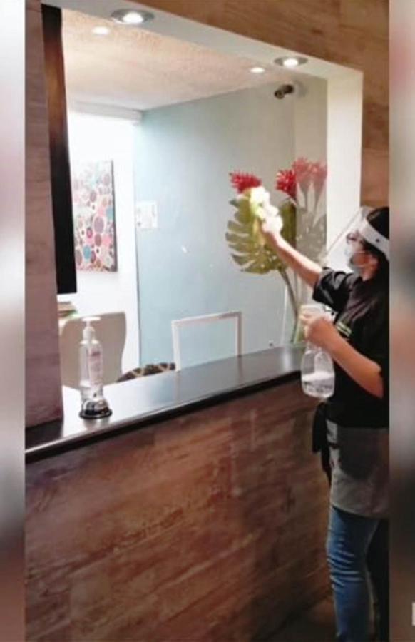 Hotel Boutique Valverde Santa Elena San Salvador Bagian luar foto