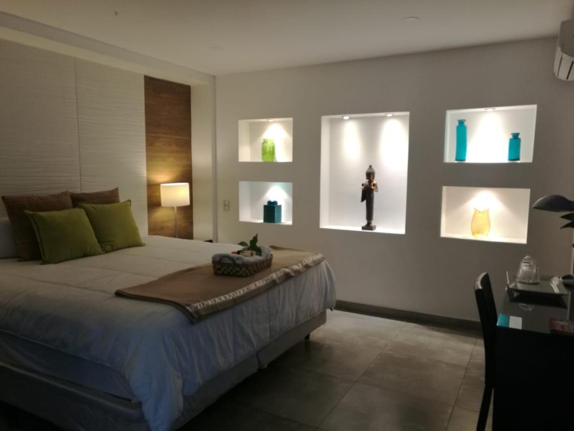 Hotel Boutique Valverde Santa Elena San Salvador Bagian luar foto