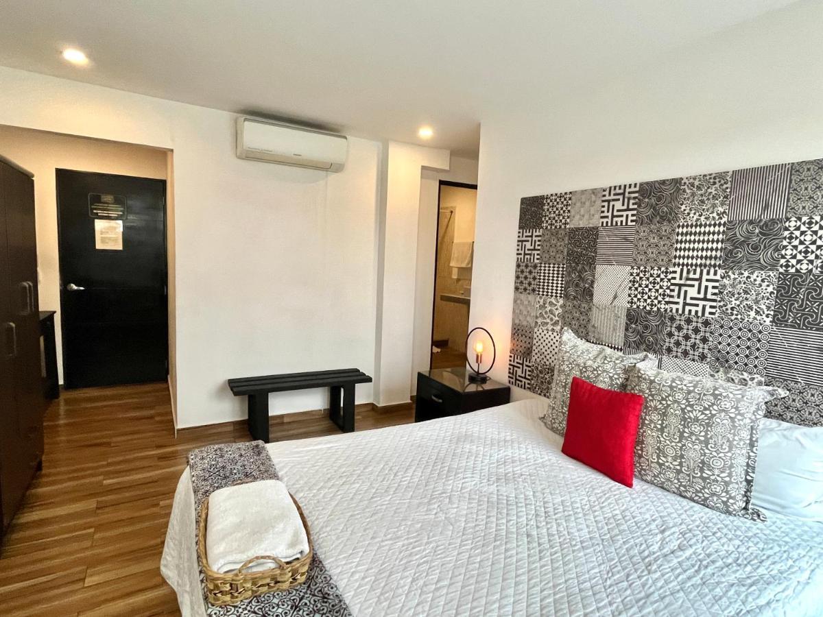 Hotel Boutique Valverde Santa Elena San Salvador Bagian luar foto