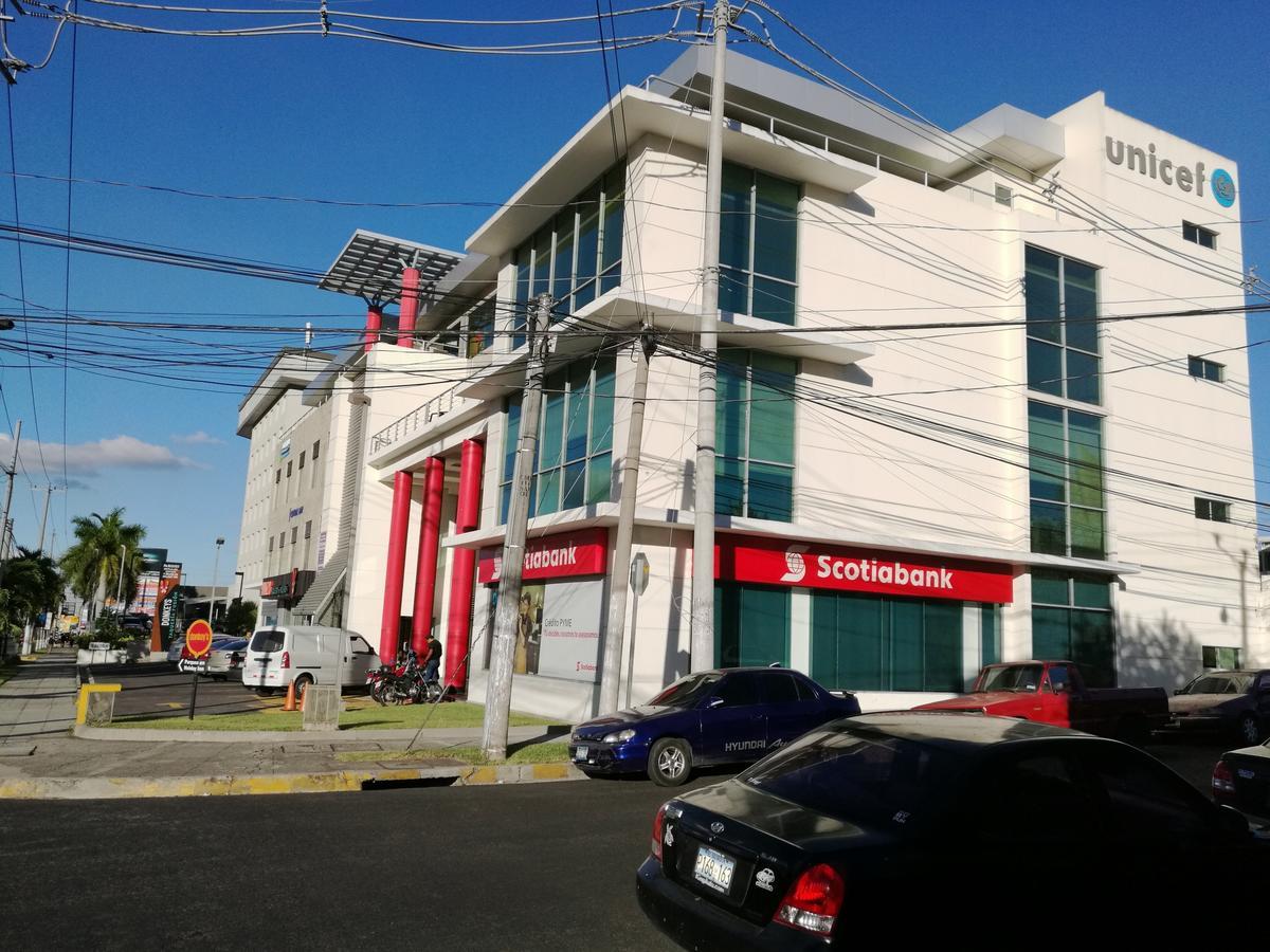 Hotel Boutique Valverde Santa Elena San Salvador Bagian luar foto