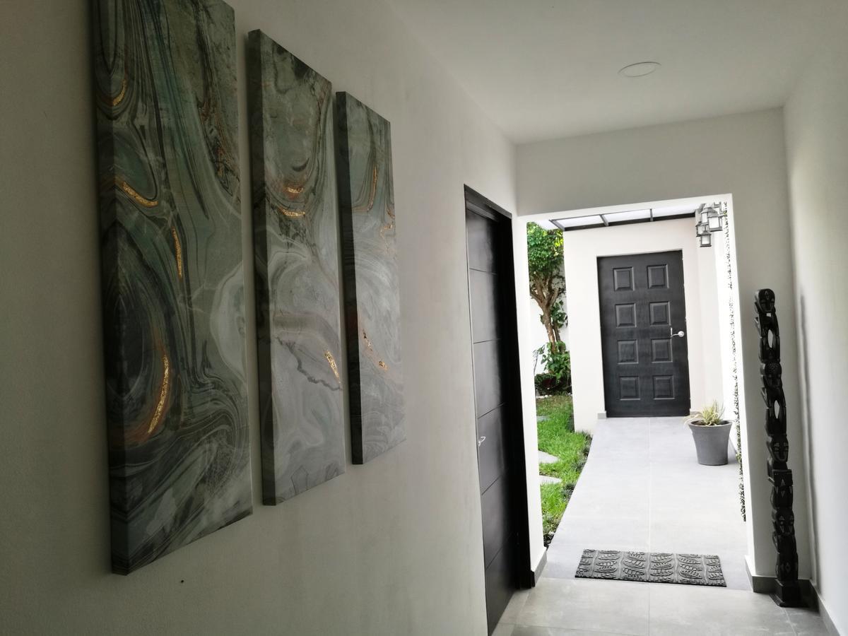 Hotel Boutique Valverde Santa Elena San Salvador Ruang foto